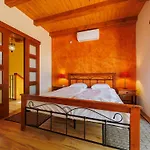 Tramonto By Interhome