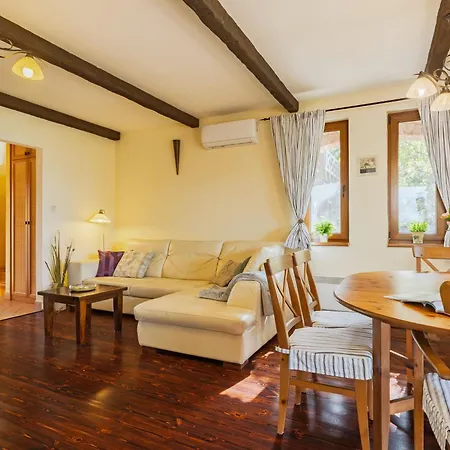 Tramonto By Interhome Villa Balatonszarszo