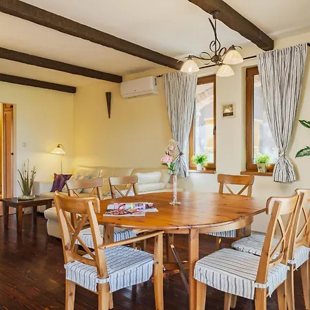 Villa Tramonto By Interhome