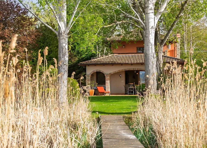 ヴィラ Tramonto By Interhome バラトンサールソー