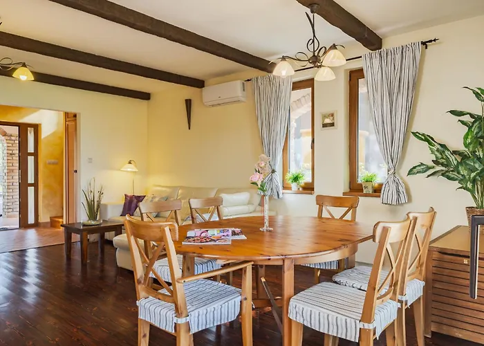 ヴィラ Tramonto By Interhome