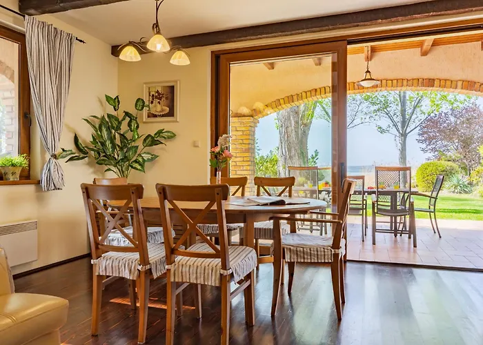 ヴィラ Tramonto By Interhome